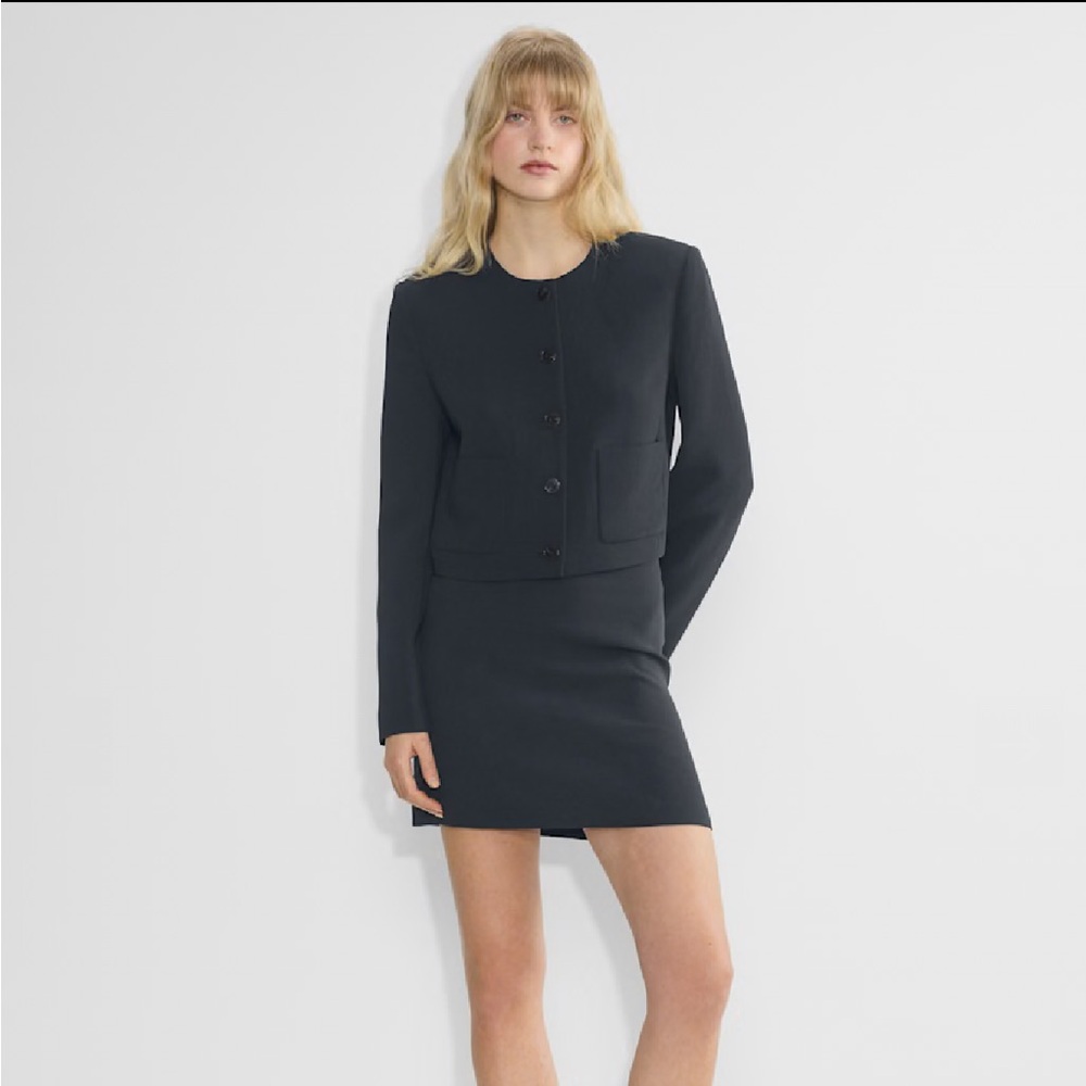 Wilfred Aritzia Classic Black Button-Up Blazer “Prose Jacket” NWT